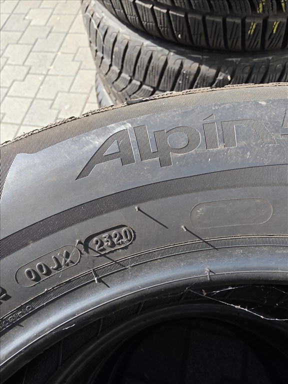  215/6517" újszerű Michelin Alpin5 téli gumi  4. kép