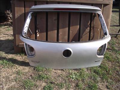 Volkswagen Golf 5 csomagtérajtó 2004- ezüst LA7W