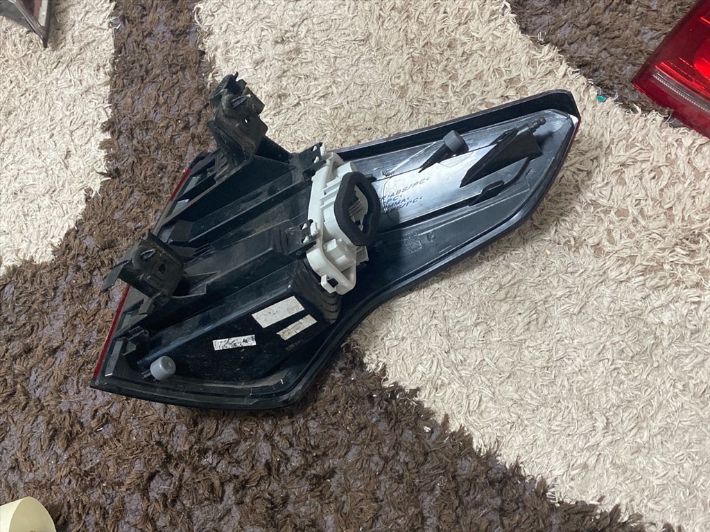 CITROËN C4 Picasso I UD_ Bal Külső Hátsó Lámpa 4. kép