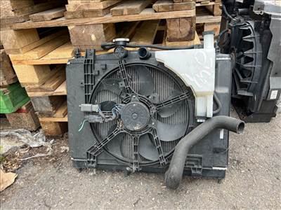 NISSAN JUKE F15 Hűtő Ventilátor(ok), Radiátor(ok) Szett