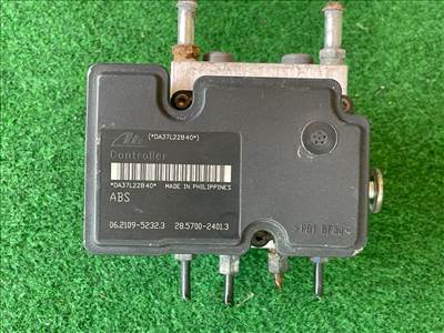 SUZUKI SWIFT III MZ, EZ ABS Kocka 017474