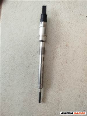 Volkswagen Golf VII, Volkswagen T6 Caravelle izzítógyertya  04l905061c