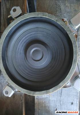 Lexus IS 250 jobb hátsó magas hangszóró 