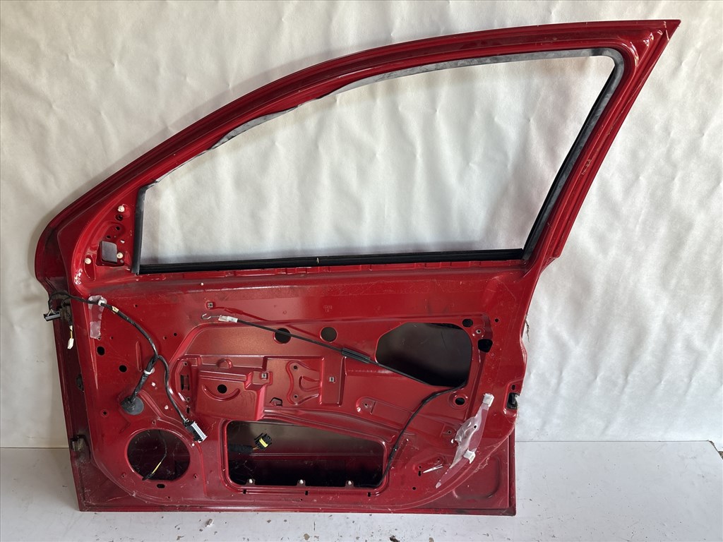 13197 Opel Astra H Jobb első Ajtó   Piros  6. kép