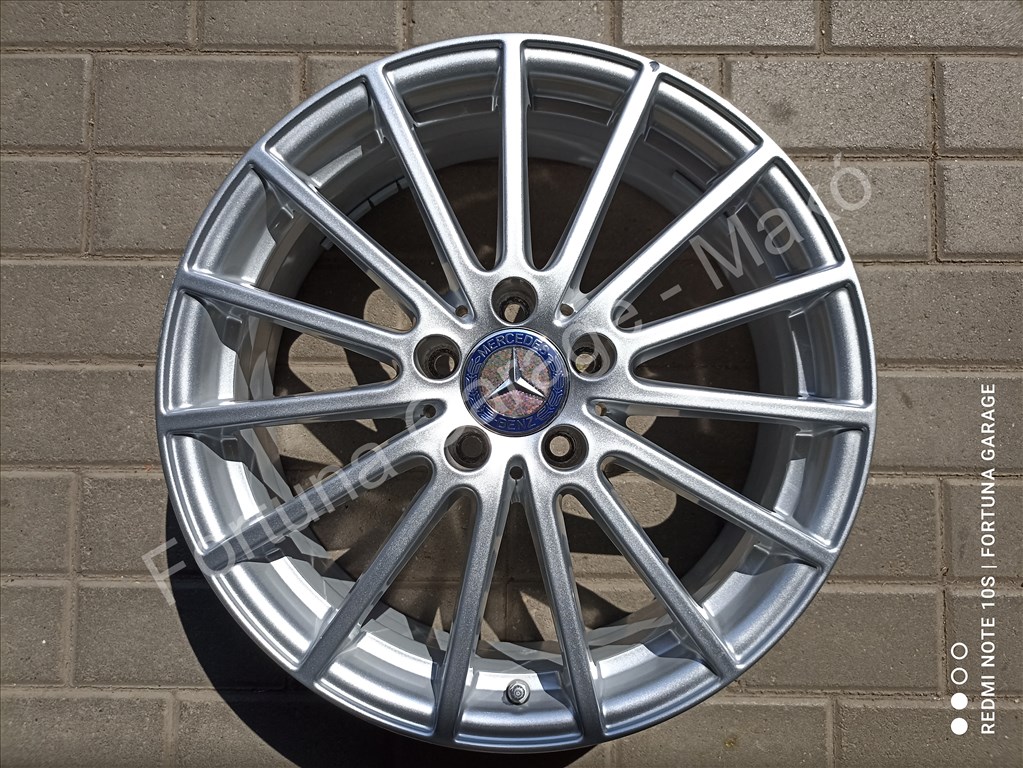 5x112 18" Mercedes-Benz (X156) újszerű alufelni garnitúra 3. kép