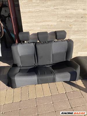 Toyota Yaris III. Komplett ülésgarnitúra
