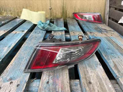 HONDA CIVIC VIII Hatchback FN, FK Jobb Hátsó Lámpa