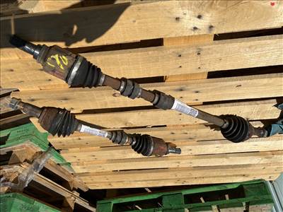 NISSAN JUKE F15 Jobb Féltengely