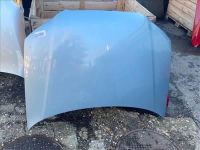 AUDI A3 Sportback 8PA Motorháztető 005659