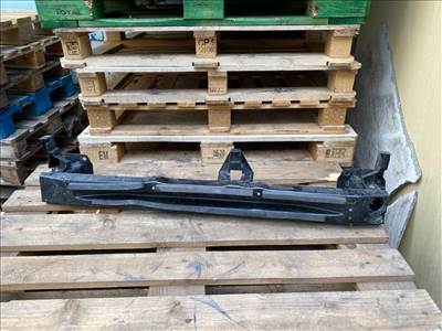 RENAULT CLIO IV  Hátsó Lökhárító Merevítő (Fém)