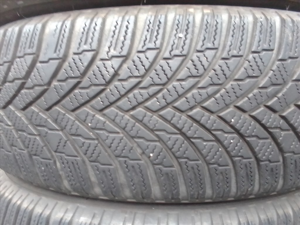  185/60R15 Firestone 2021-es téli gumi garnitúra 2. kép