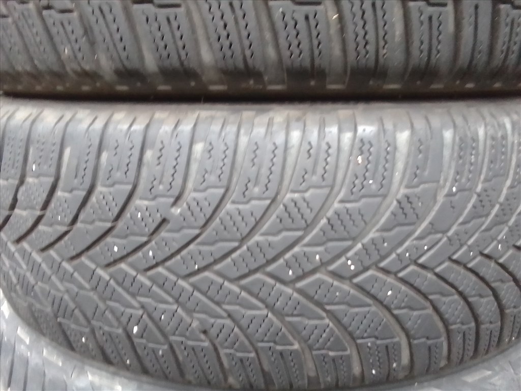  185/60R15 Firestone 2021-es téli gumi garnitúra 4. kép