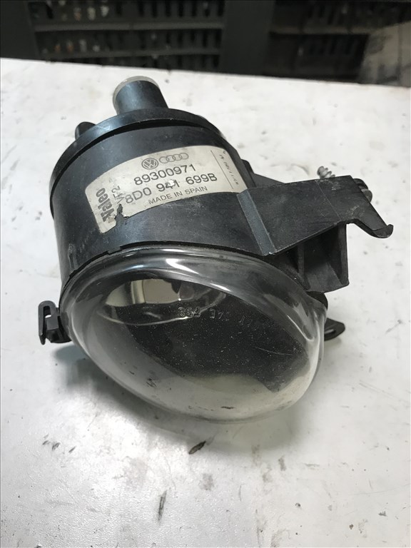 Audi A4 (B5 - 8D) FL _ bal ködlámpa  8d0941699b 1. kép