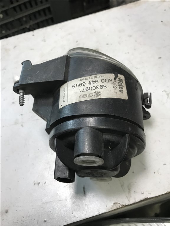 Audi A4 (B5 - 8D) FL _ bal ködlámpa  8d0941699b 2. kép