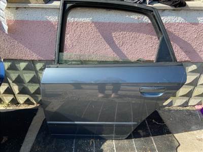 Audi A4 (B6/B7) Bal hátsó Ajtó 1894