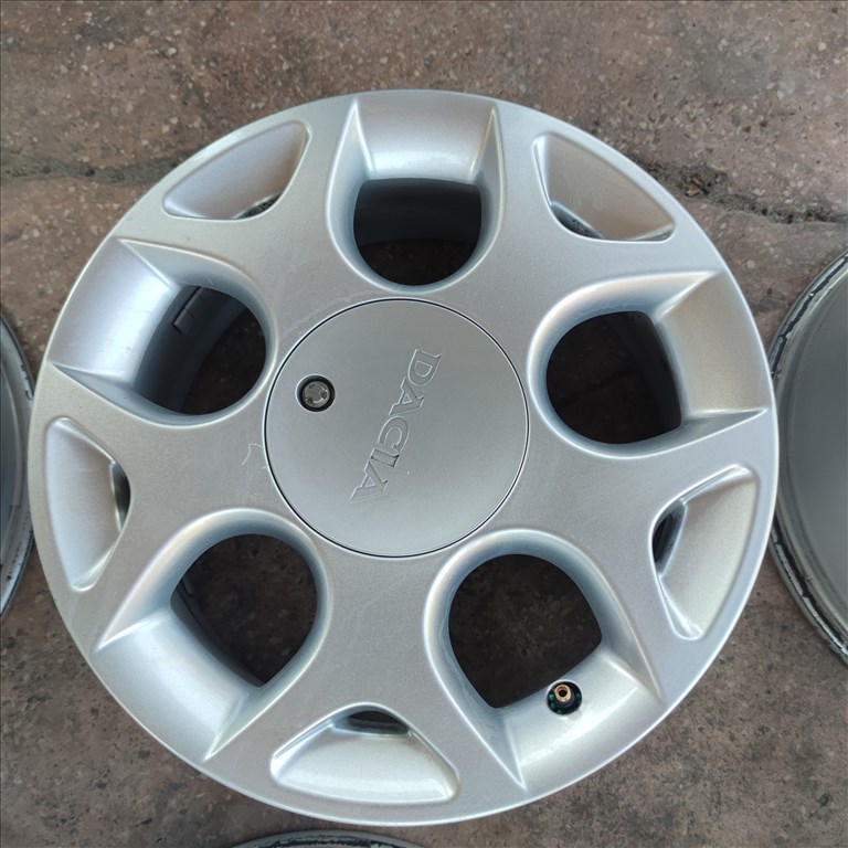 4x100 15 Gyári Renault,Dacia alufelni 90000ft a 4db/46/ 1. kép