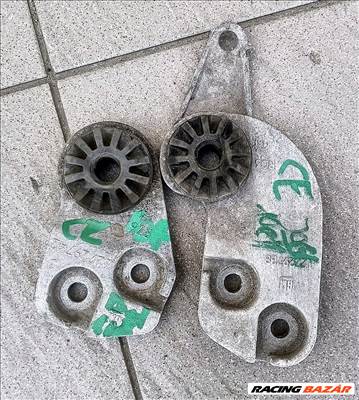 Opel Corsa E hűtőtartó fül