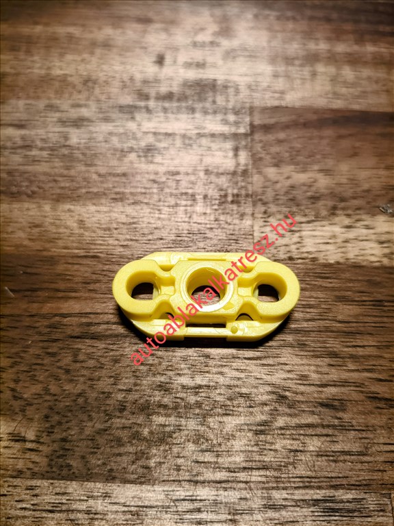 ABLAKEMELŐ ALKATRÉSZEK RAKTÁRRÓL 23. kép