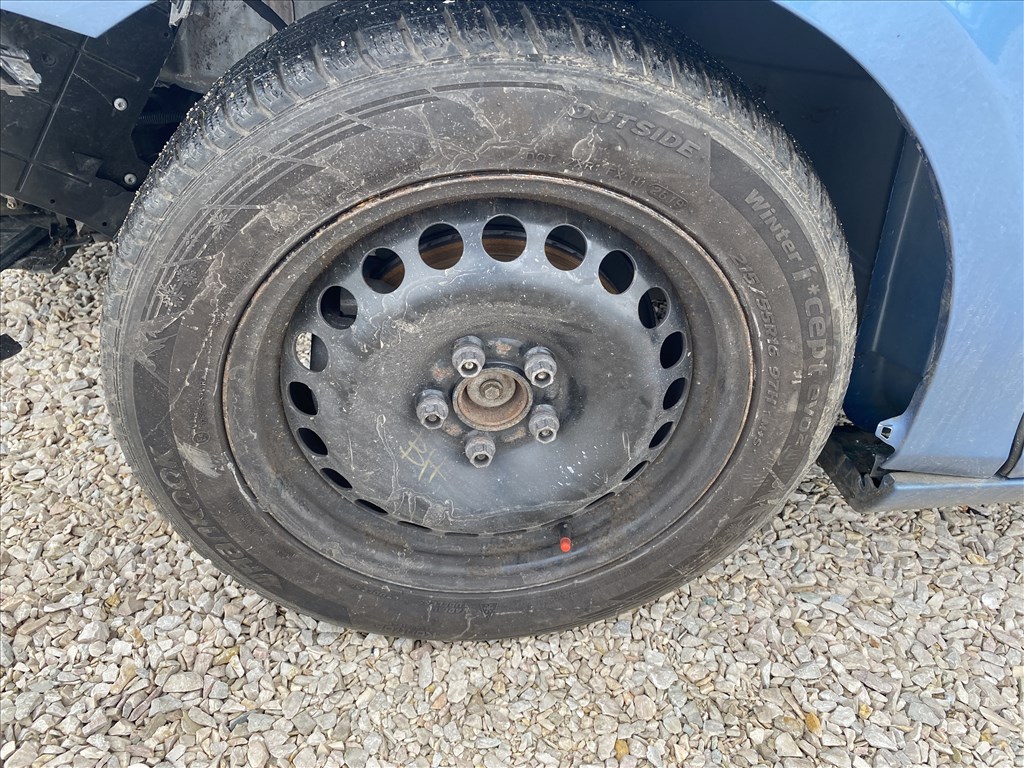 Bontásra: Volvo V40 1.6D lengőkar / Db. yv1mv8431f2223368 7. kép