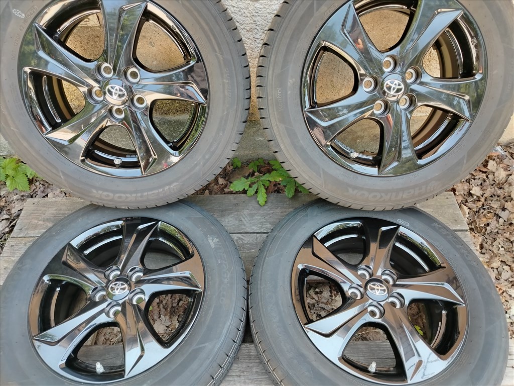  Toyota Yaris 2020-2024 15" alufelni 185/65 új Hankook nyári gumi  1. kép