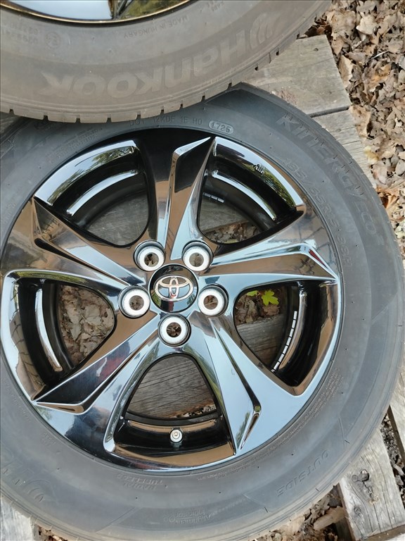 Toyota Yaris 2020-2024 15" alufelni 185/65 új Hankook nyári gumi  2. kép