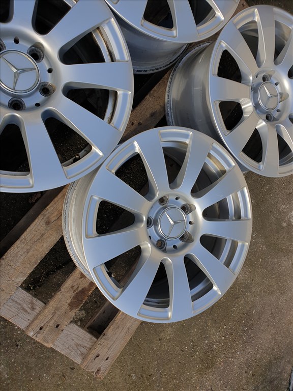 16" 5x112 Mercedes W212 3. kép