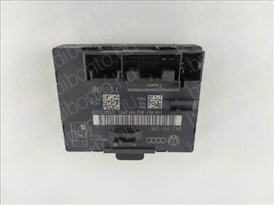 AUDI A4 B8 (8K2) Bal hátsó ajtó vezérlőegység/modul (8K0959795)