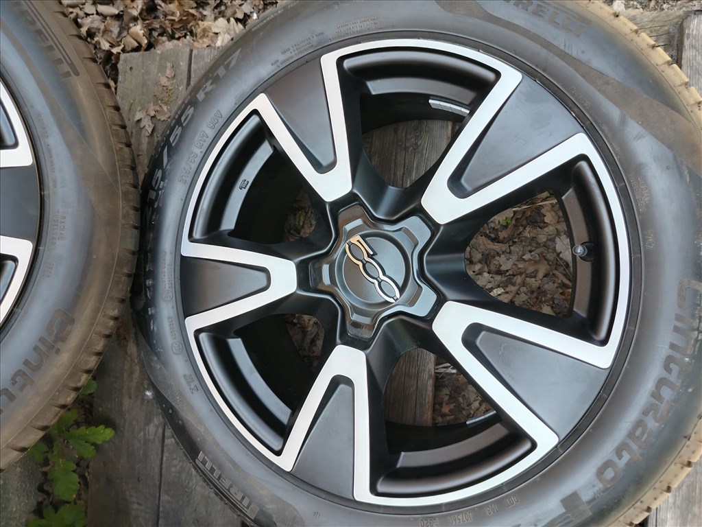  FIAT 500X 17" (gyári felni) alufelni, 215/55 új Pirelli nyári gumi  2. kép