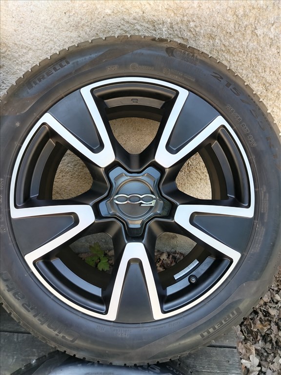  FIAT 500X 17" (gyári felni) alufelni, 215/55 új Pirelli nyári gumi  3. kép