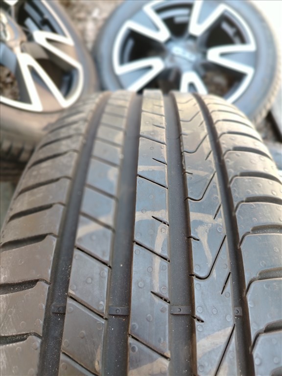  FIAT 500X 17" (gyári felni) alufelni, 215/55 új Pirelli nyári gumi  8. kép