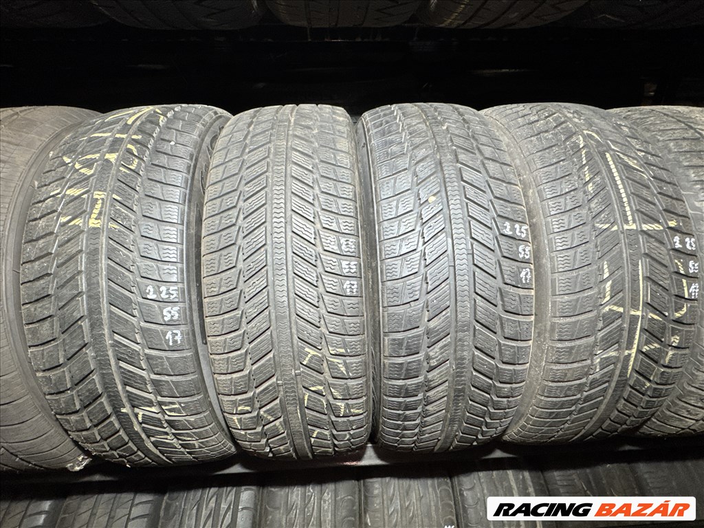 225/55 R17 Syron Everest 1 101V | 5,5mm l 4db l DOT2711 1. kép
