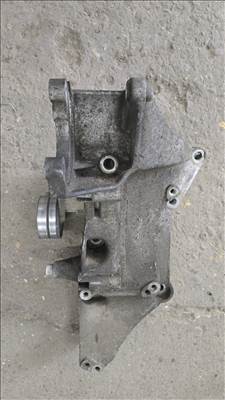 Renault Laguna II 1.9 dCi generátor és adagoló tartóbak 8200183234