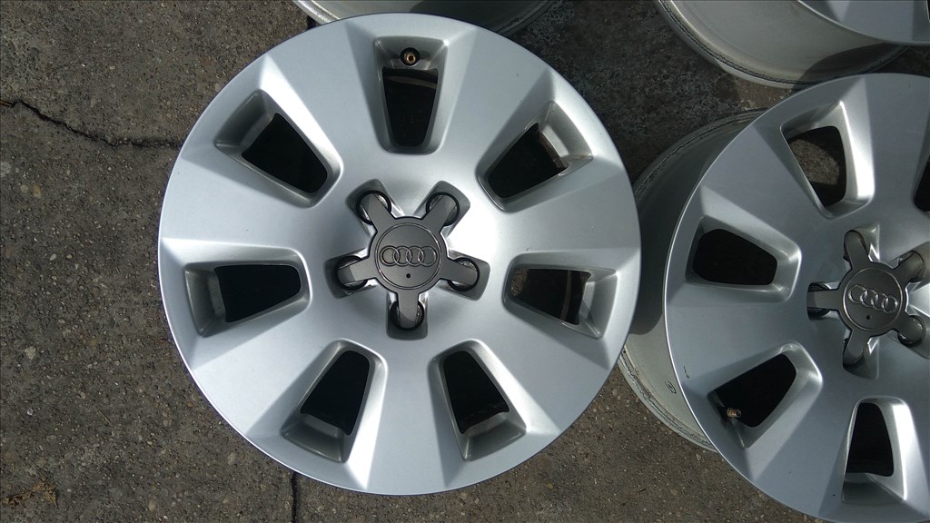 5x112 16 Gyári Audi alufelni 89000ft a 4db/354/ 1. kép