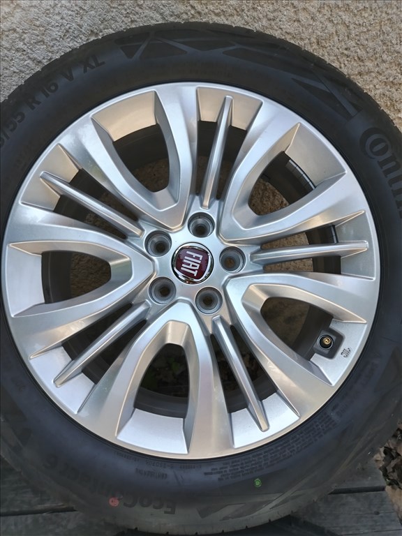  Fiat Tipo 5x98 16" (gyári felni) alufelni, 205/55 Continental nyári gumi  3. kép