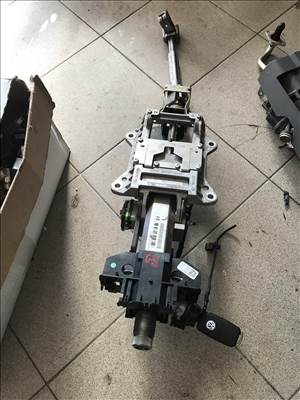 Volkswagen Golf V 1,4 16V BCA -- gyújtáskapcsoló+kulcs