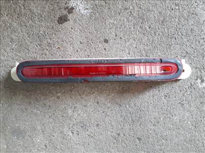 Mazda 6 (2nd gen) pótféklámpa nem hibátlan  gs1f51580