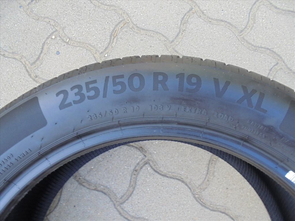 235/50 R 19-es 2021-es Continental szinte új nyári gumi eladó 4. kép