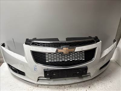 13866 Chevrolet Cruze 2010-2014 első Lökhárító  Fehér
