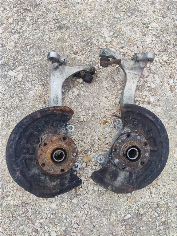 Audi A6 C5 alumínium alu csonkállvány párban  1. kép