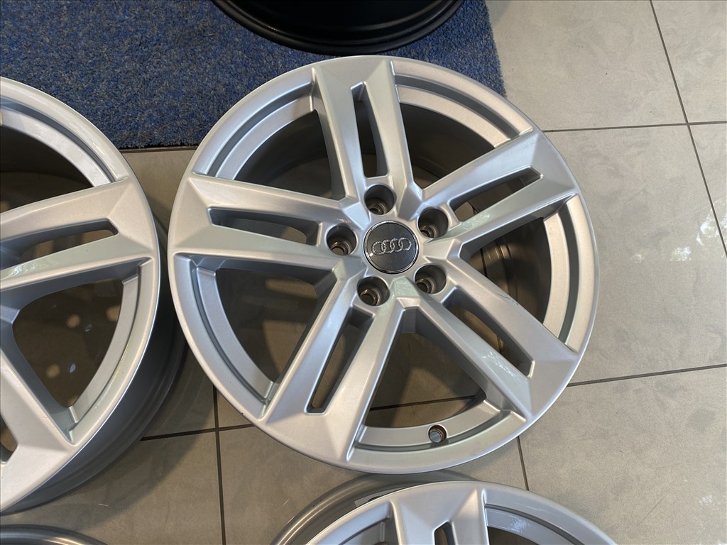 (3740) Audi 17 gyári alufelni felni, 5x112, A4 A3 6. kép