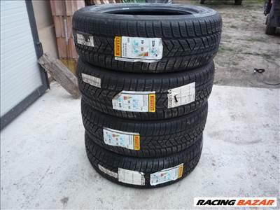 235/65R19 Teljesen Új Pirelli téli gumi garnitúra eladó!