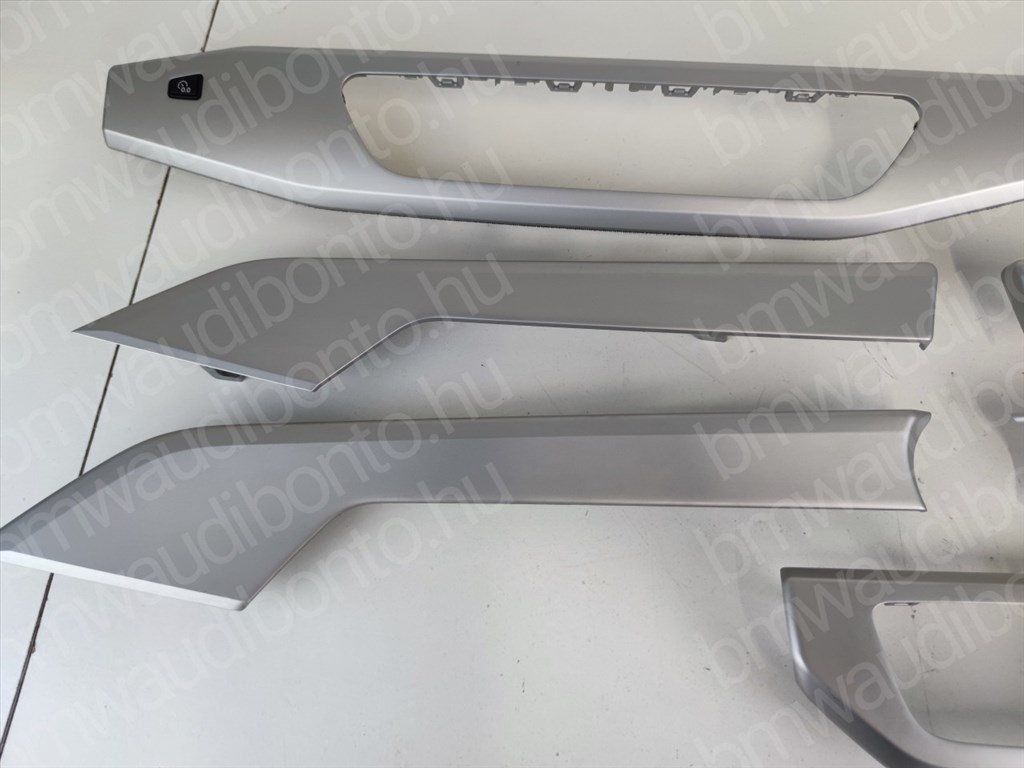 AUDI A4 B9 (8W2, 8WC) Utastér dekor burkolat szett (8W1853190) 3. kép