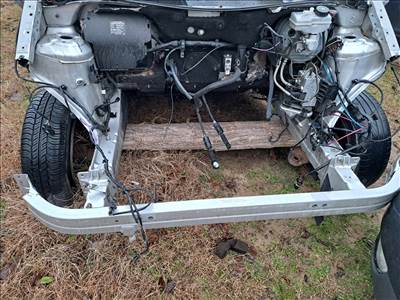 Mercedes Vaneo CDI CDI 1.7 üres karosszéria, nyúlvány, doblemez, utastér padlólemez 