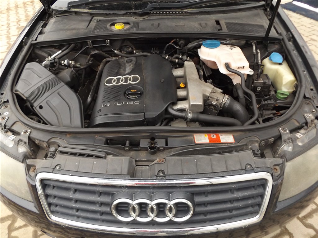 Audi 1.8T motor 1. kép