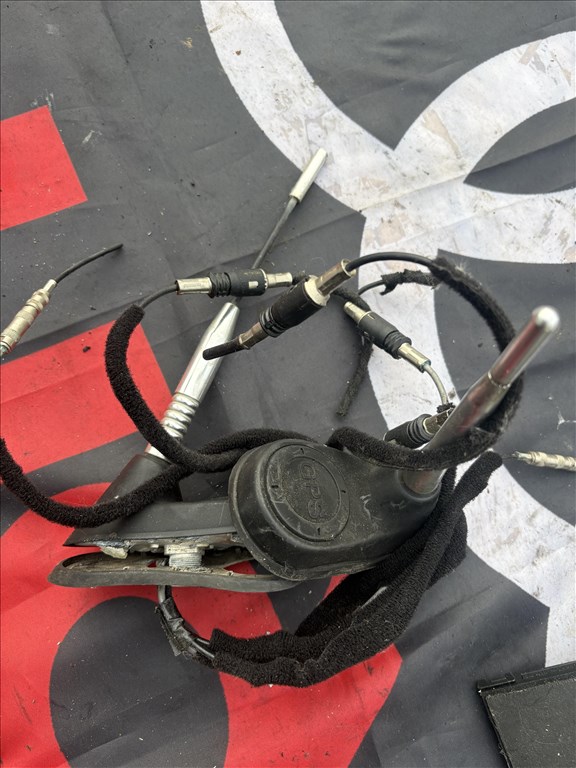 Audi A6 (C5 - 4B) gps antenna  8l0035501e 1. kép