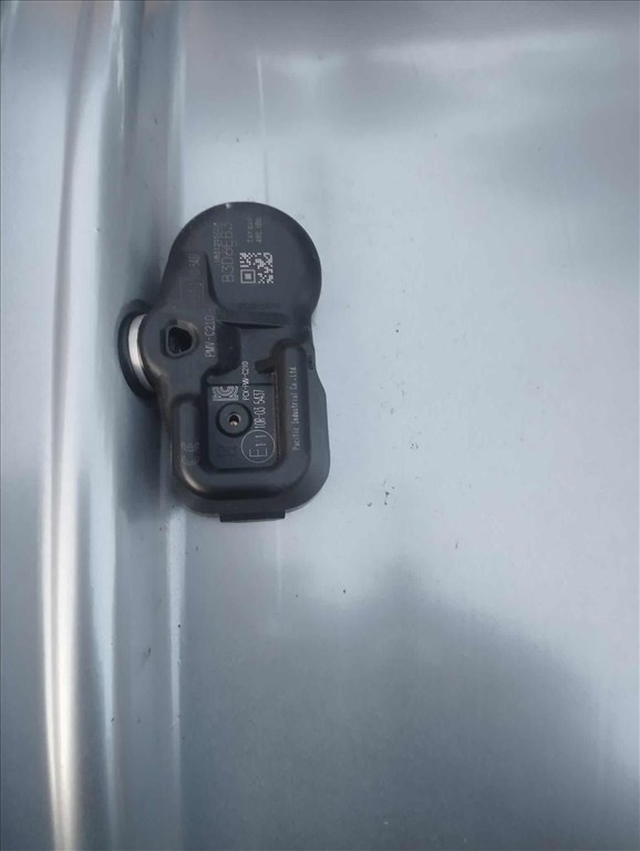 5x114,3 18 Toyota gyári alufelni r18 " Lexus 5. kép