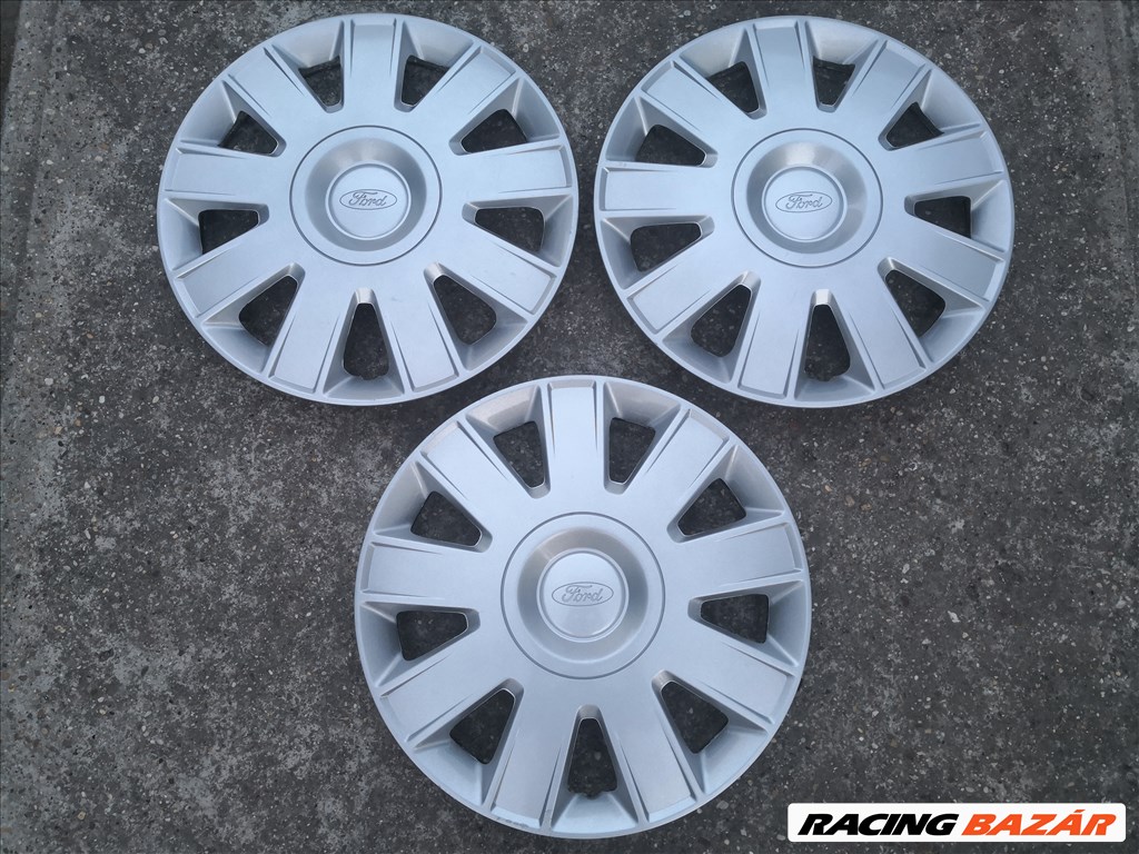Ford 15-ös gyári dísztárcsa 2db 1. kép