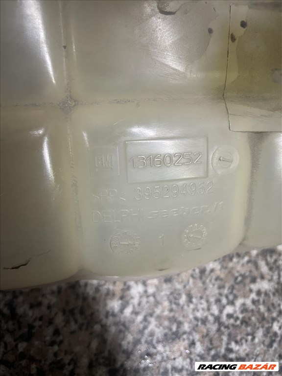 Opel Meriva A kiegyenlítő tartály  2. kép