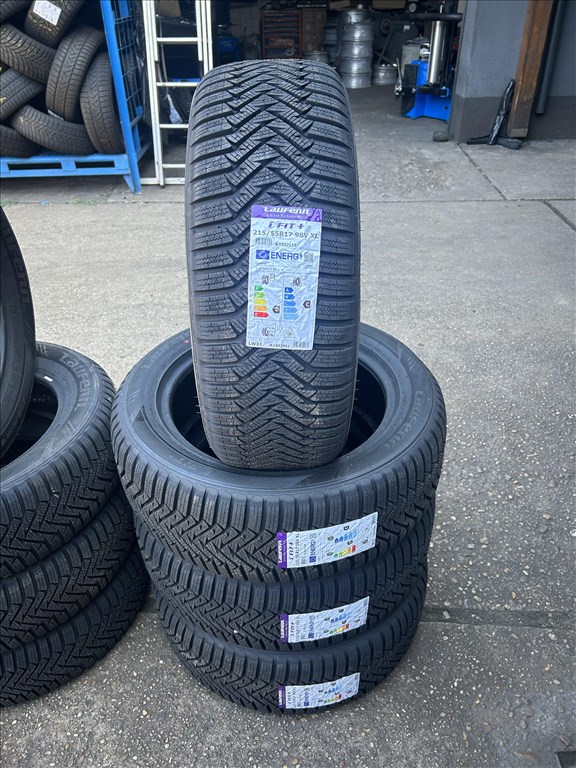 4db 215/55×17″ Laufenn téli új gumiabroncs. (3693734) 1. kép