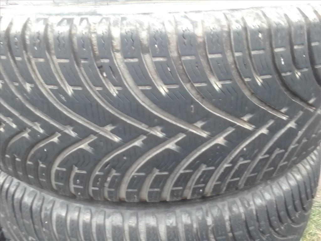  205/55R16 Kleber téli gumi garnitúra 1. kép